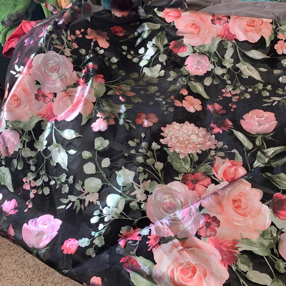 Meet your Posher, Aleia - Picture 6 of 6